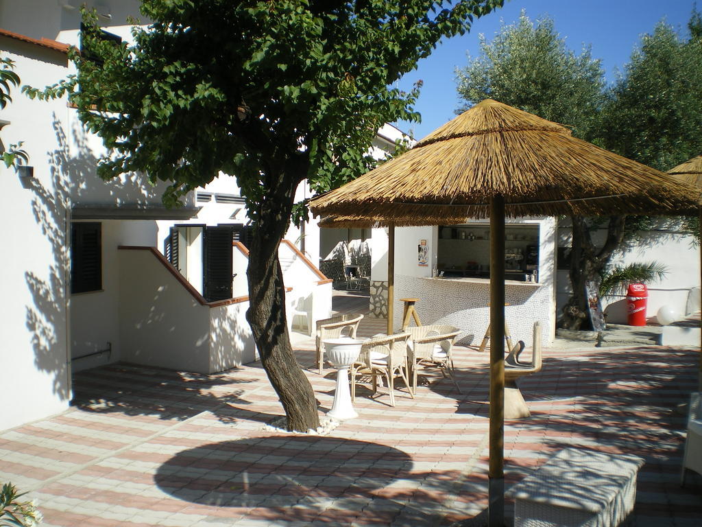 B&B Ala Marina Peschici Exterior photo